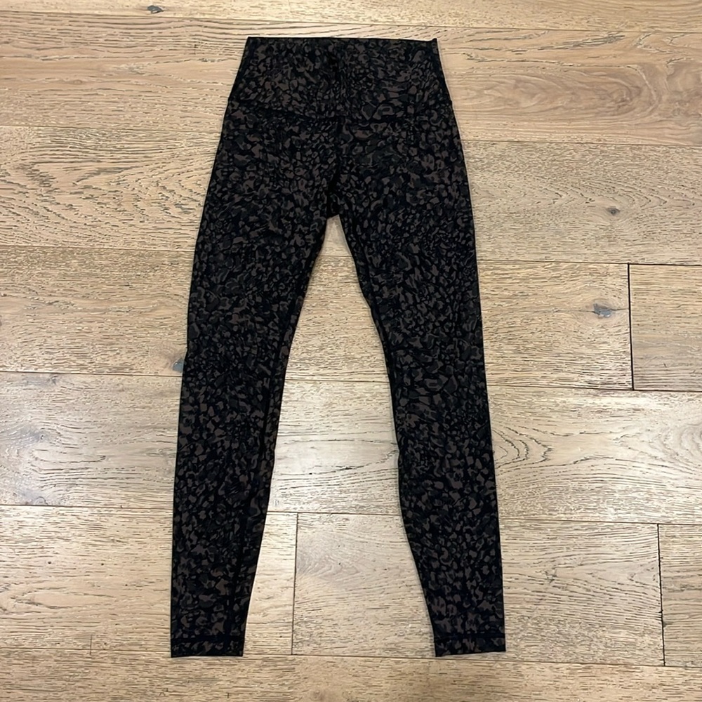 Lululemon printed leggings